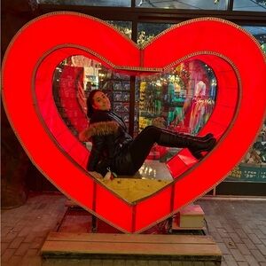 Meet your Posher, Megs